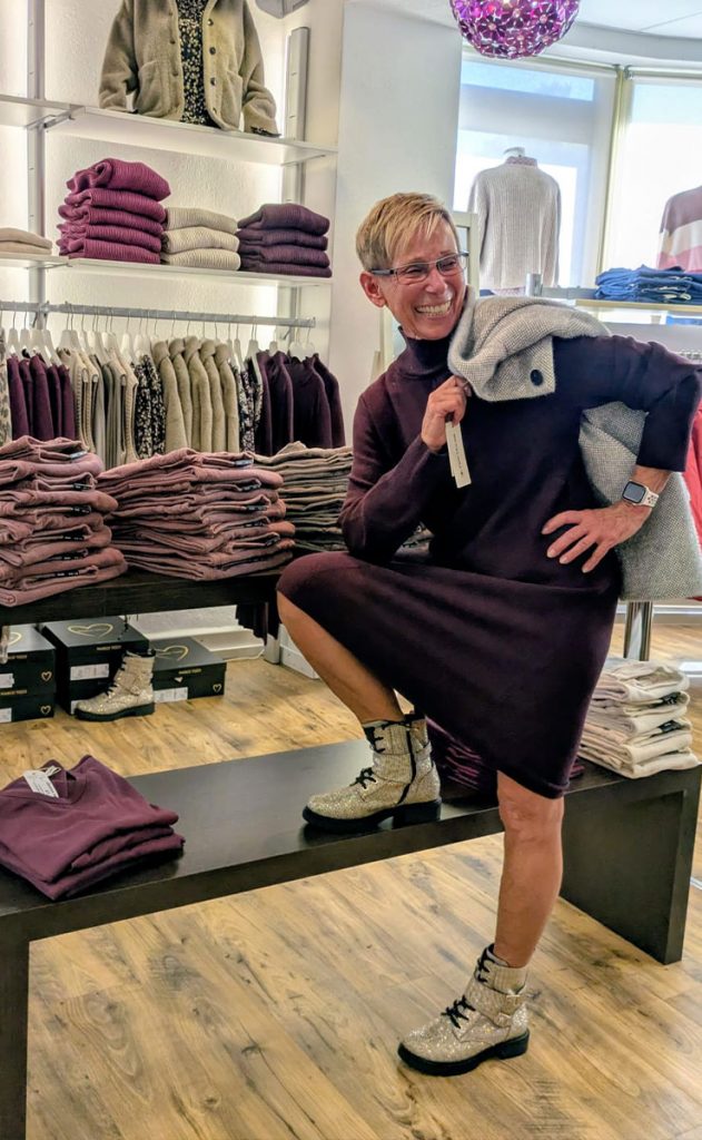 Herbst-SALE im Jeans House Olching: Stylische Jeans sichern & einen Sack Kartoffeln gratis mitnehmen! Nur für kurze Zeit.