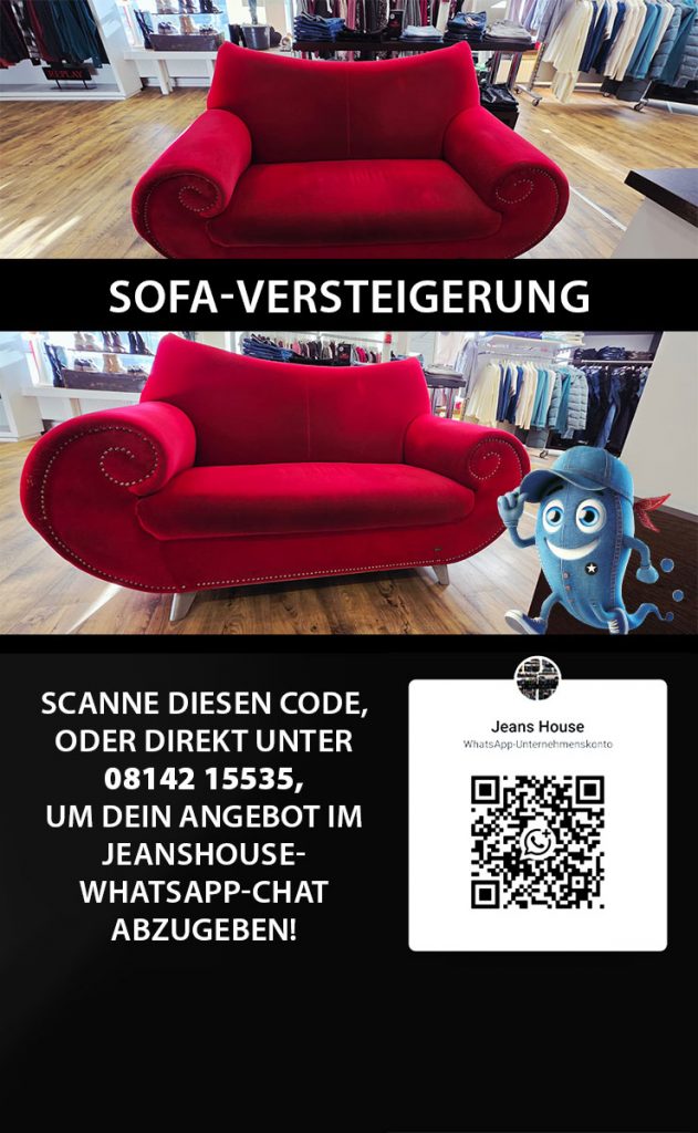 Rotes Sofa im JEANS HOUSE während einer Versteigerungsaktion: Das auffällige rote Sofa steht im Laden zwischen Jeans- und Modepräsentationen, ergänzt durch Detailaufnahmen der Armlehnen und Nieten sowie einen QR-Code zur Abgabe von Geboten per WhatsApp.